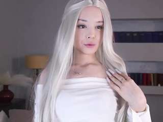 arethaovalles's CamSoda show and profile