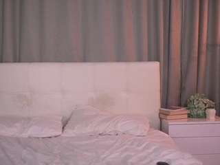 ArethaOvalles live webcam show