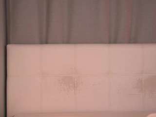 ArethaOvalles live cam preview