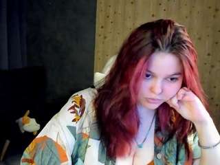 le modèle blooomwinx est en webcam porno dans un show sur le site camsoda, il possède les tags suivants: ass bouncing,brown eyes,erotic dance,orgasm,red hair,teen 18,thin,tiny tits,young adult,hd