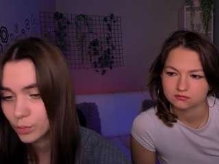 le modèle liana-best est en webcam porno dans un show sur le site camsoda, il possède les tags suivants: blowjob,brown eyes,fingering,full nudity,skinny,small tits,smoking,teen 18,young adult,brown hair,hd