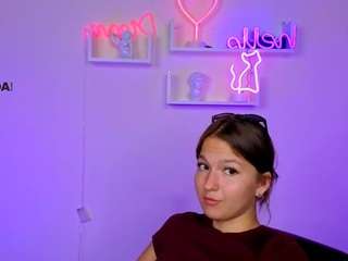 liana-best live webcam show