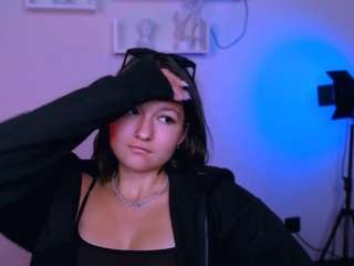 liana-best's live room