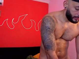 mike-savage live cam profile