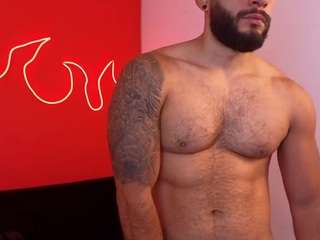 mike-savage's CamSoda show and profile