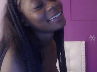 Live webcam model pervert-shydoll on Soda Cams