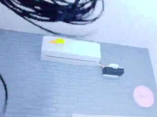 pervert-shydoll webcam