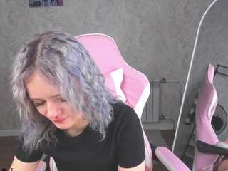 यह मॉडल अभी लाइव है. tessa-ashe