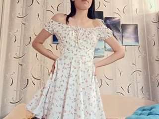 yajairatroung Live Webcam on CamSoda