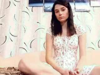 yajairatroung webcam