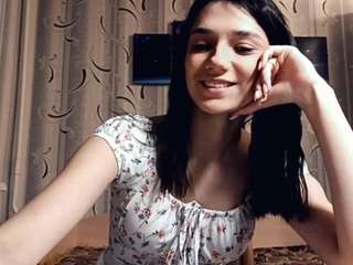 Live webcam model yajairatroung on Soda Cams