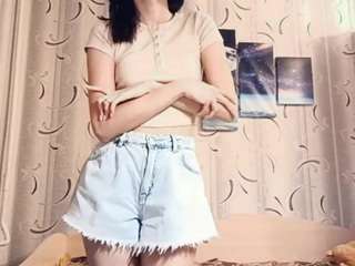 yajairatroung Live Webcam on CamSoda