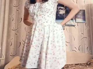 Live webcam model yajairatroung on Soda Cams