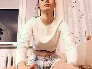 yajairatroung webcam