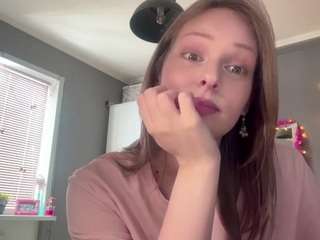 Live webcam model blythegeitgey on Soda Cams