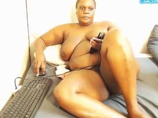 busty42ddza