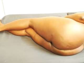 busty42ddza
