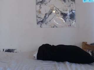 bustyboobs011 live cam profile