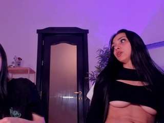 Cheerishh live webcam show