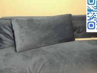 Live cam show with Crystal