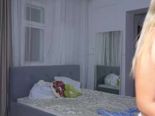 eleanorka webcam