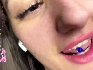 katheleentenzer's CamSoda show and profile