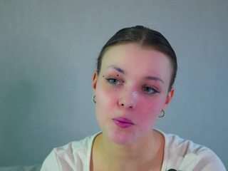 liliathie's CamSoda show and profile