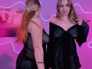 le modèle lindasave1 est en webcam porno dans un show sur le site camsoda, il possède les tags suivants: anal toys,skinny,no drinking,no smoking,normal,orgasm,public,pussy,sex toys,sexy,smoking,natural,solo,strip,striptease,sweet,sweety,tease,teen 18,twerk