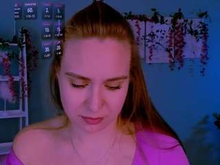 lindasave1 live cam profile