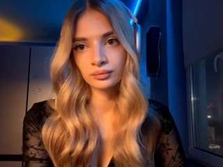 Live webcam model maryjanegrala on Soda Cams