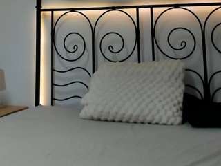 Live webcam model natashaabliss on Soda Cams