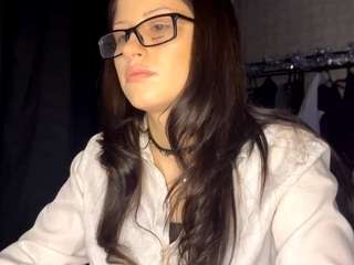 nerissasandstede live cam profile