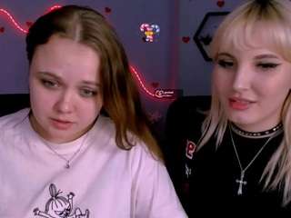 Live webcam model sally-meow on Soda Cams