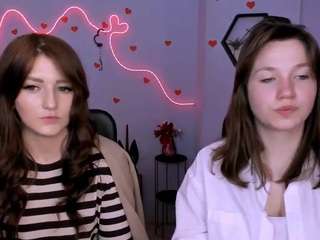 le modèle sally-meow est en webcam porno dans un show sur le site camsoda, il possède les tags suivants: ass,solo show,massage,naked,oil,sexy,skinny,solo,spank,lovense,strip,striptease,tattoos,tease,teen 18,toys,young adult,lush,lesbian,bikini