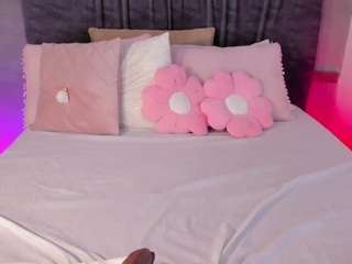 selena-monroy live webcam show