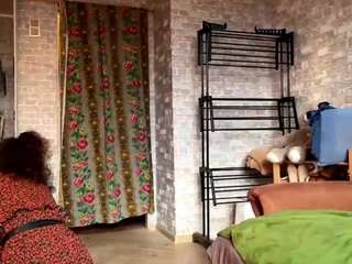 le modèle waltrauddonoso est en webcam porno dans un show sur le site camsoda, il possède les tags suivants: anal toys,sexting,naked,natural,nature,no drinking,no smoking,ohmibod,pov,public,pussy,sexy,lovense,skinny,spank,squirter,strip,striptease,tattoos,tease