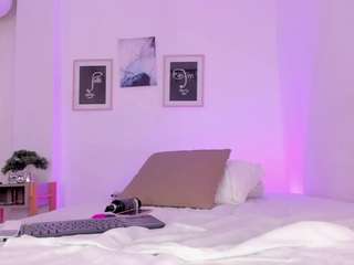 Live webcam model anastasia-lauren on Soda Cams