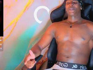 andremuscle12 webcam