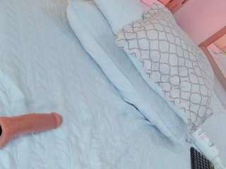 charlotsweett's live room