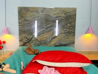 darla-jackson live cam profile