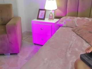 alessiia-moon webcam