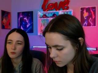 bella-dorn live cam profile