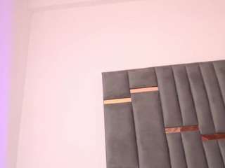 Chaannelqueen live cam preview