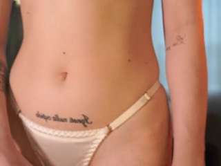 charmainelannan live webcam show