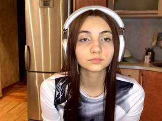 Live webcam model eldorasebero on Soda Cams