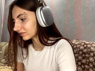 eldorasebero's CamSoda show and profile