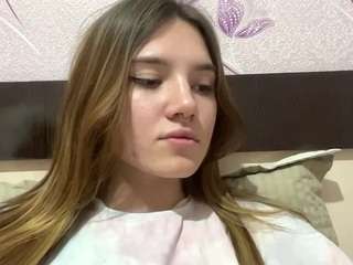 Live webcam model fayeschoenhals on Soda Cams