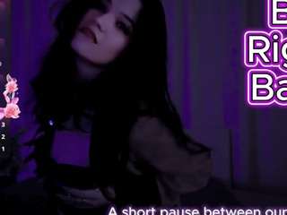 Moonberry_Yi live webcam show