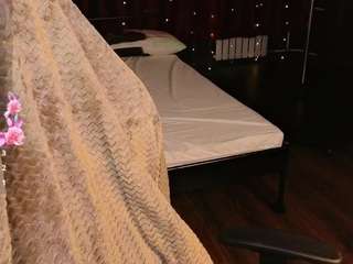 Moonberry_Yi live webcam show