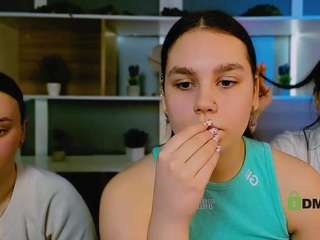 Live webcam model jessi-lady1 on Soda Cams